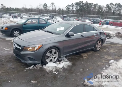 2015 Mercedes-Benz Cla 250 4Matic z USA, uszkodzony, nr VIN WDDSJ4GB0FN270724